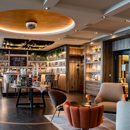 Strandhotel Ostseeblick ゼーバート・ヘリングスドルフ エクステリア 写真