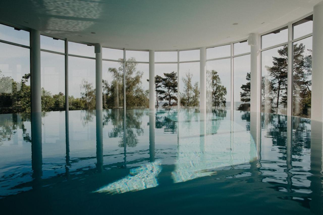 Strandhotel Ostseeblick ゼーバート・ヘリングスドルフ エクステリア 写真