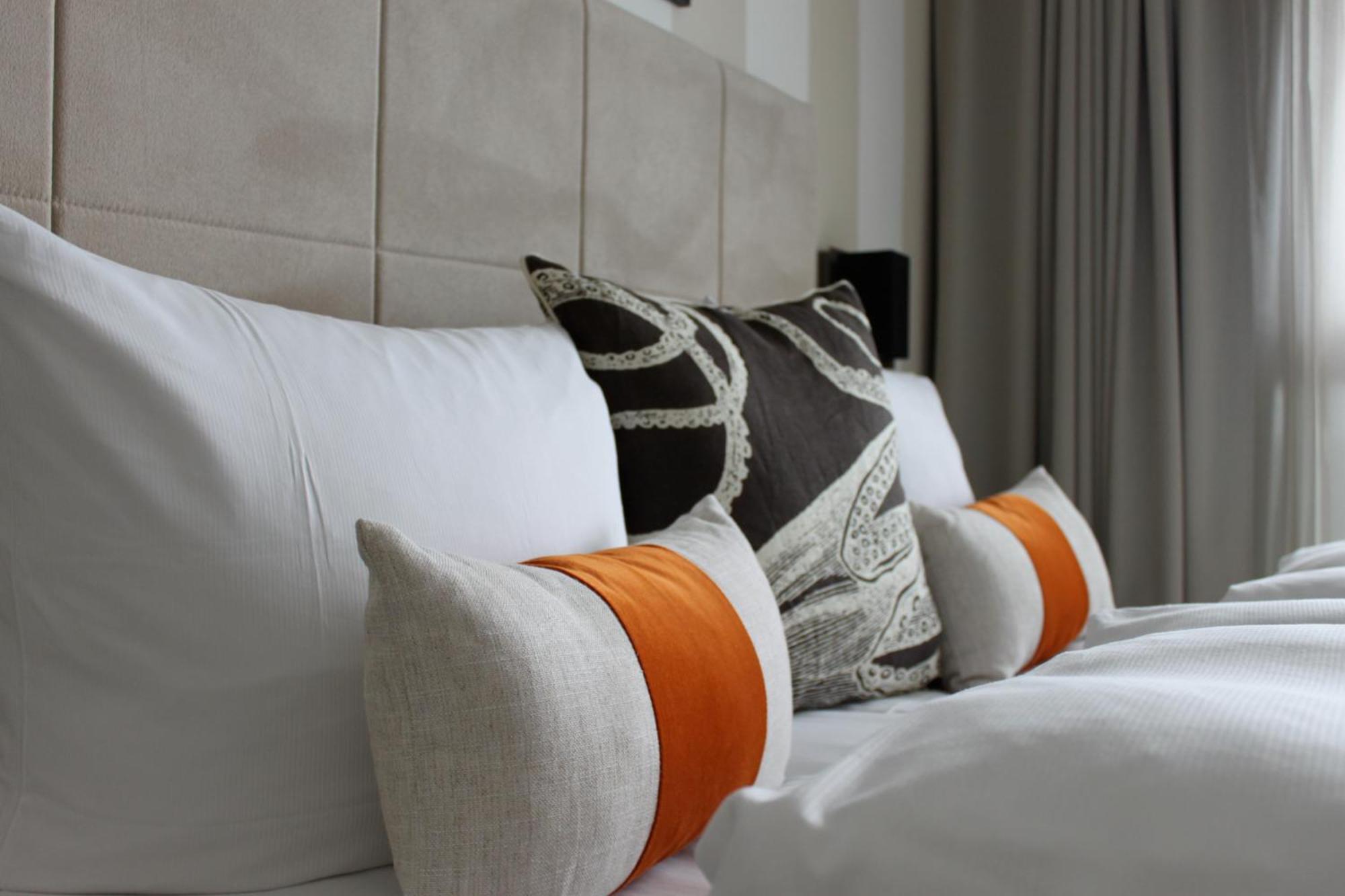 Strandhotel Ostseeblick ゼーバート・ヘリングスドルフ 部屋 写真