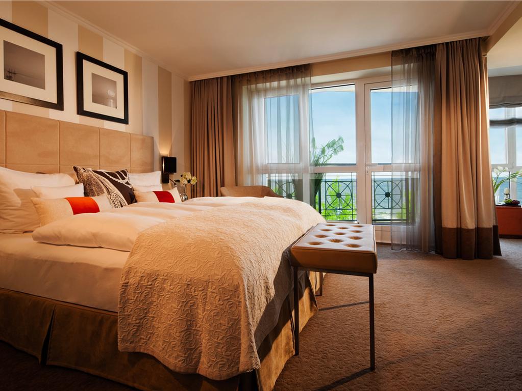 Strandhotel Ostseeblick ゼーバート・ヘリングスドルフ 部屋 写真